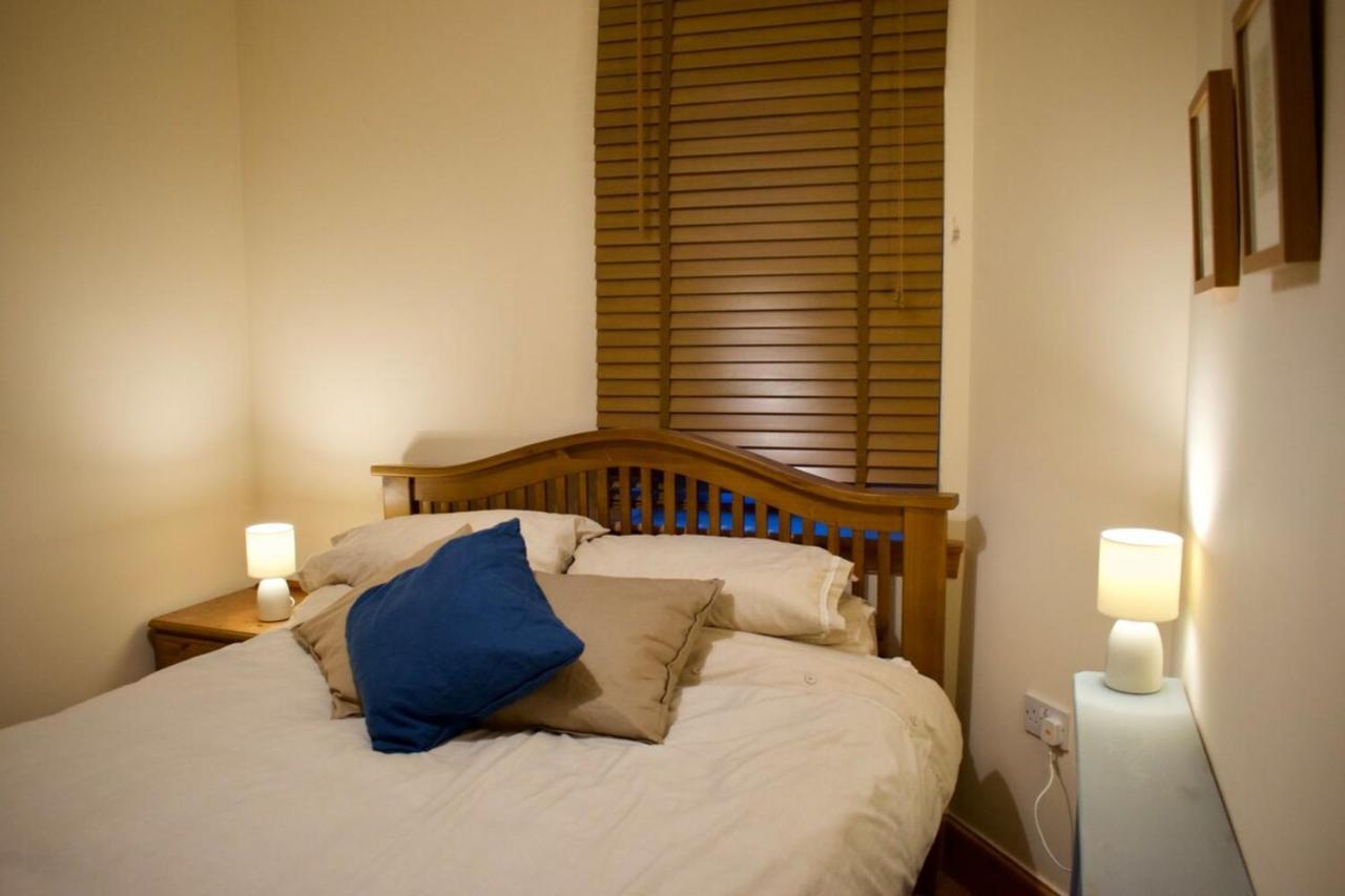 Newly Refurbed Home With Free Parking EDI Exterior foto