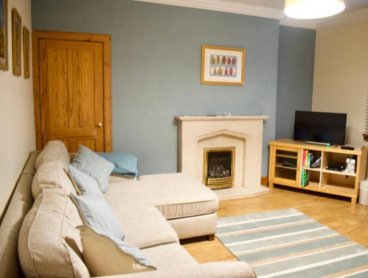 Newly Refurbed Home With Free Parking EDI Exterior foto